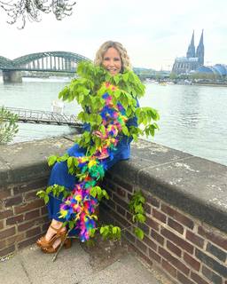 Katja Burkard feet photo thumbnail