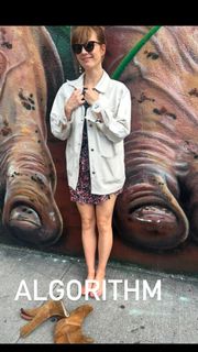 Katja Herbers feet photo thumbnail