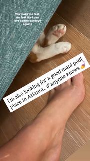 Katja Herbers feet photo thumbnail