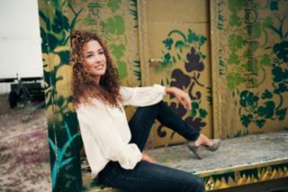 Katja Schuurman feet photo 3