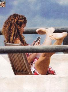 Katja Schuurman feet photo 19