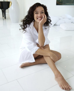 Katja Schuurman feet photo 7