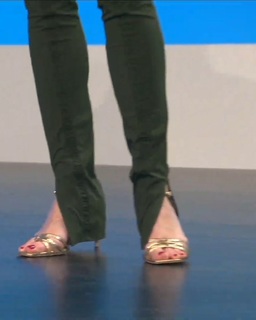 Katrin Bauerfeind feet photo thumbnail