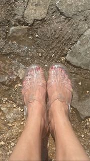 Katrin Bauerfeind feet photo thumbnail