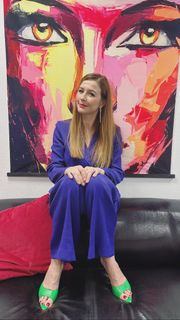 Katrin Bauerfeind feet photo thumbnail