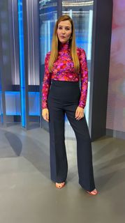 Katrin Bauerfeind feet photo thumbnail