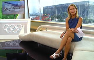 Katrin Müller-Hohenstein feet photo thumbnail