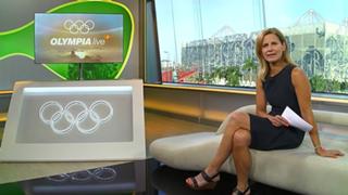 Katrin Müller-Hohenstein feet photo thumbnail