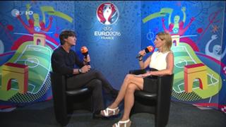 Katrin Müller-Hohenstein feet photo thumbnail