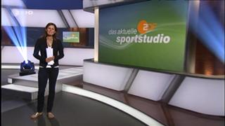 Katrin Müller-Hohenstein feet photo thumbnail