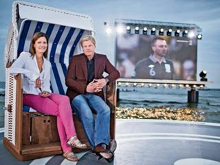 Katrin Müller-Hohenstein feet photo thumbnail
