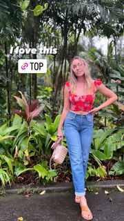 Katrina Bowden feet photo 15