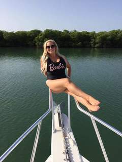 Katrina Johnson feet photo 9