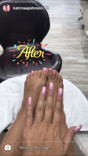 Katrina Johnson feet photo 4
