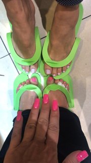 Katrina Johnson feet photo 9