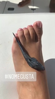 Katrina Johnson feet photo 8
