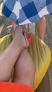 Katrina Johnson feet photo 20