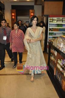 Katrina Kaif feet photo thumbnail