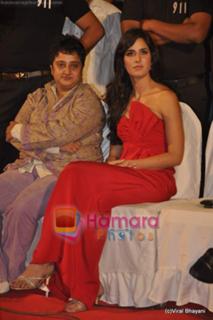 Katrina Kaif feet photo thumbnail