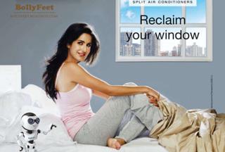 Katrina Kaif feet photo thumbnail