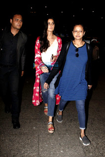 Katrina Kaif feet photo thumbnail