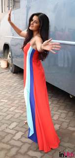 Katrina Kaif feet photo thumbnail