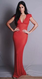 Katrina Kaif feet photo thumbnail