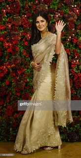 Katrina Kaif feet photo thumbnail