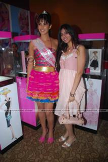 Katrina Kaif feet photo thumbnail