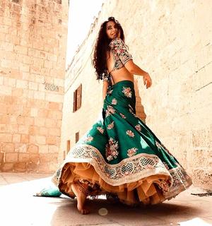 Katrina Kaif feet photo thumbnail