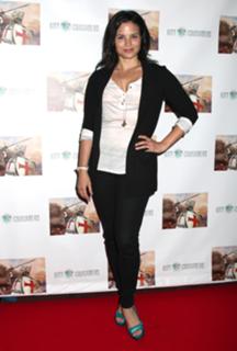 Katrina Law feet photo thumbnail