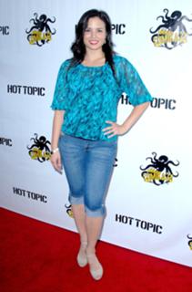 Katrina Law feet photo thumbnail