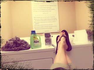 Katrina Law feet photo thumbnail