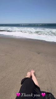 Katrina Law feet photo thumbnail