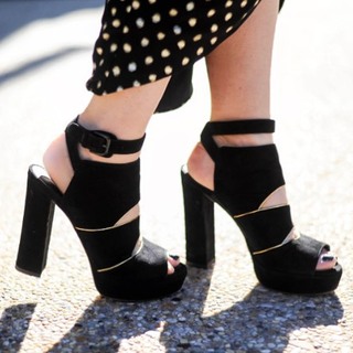 Katrina Szish feet photo 10