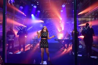 Katy B. feet photo 15
