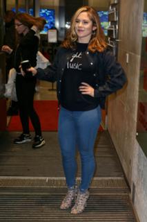 Katy B. feet photo 12