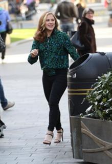 Katy B. feet photo 6