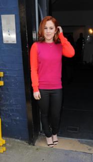 Katy B. feet photo 10