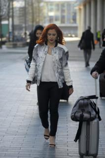 Katy B. feet photo 7