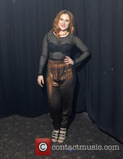Katy B. feet photo 7