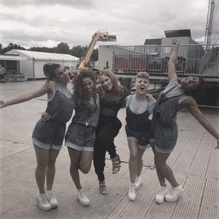 Katy B. feet photo 17