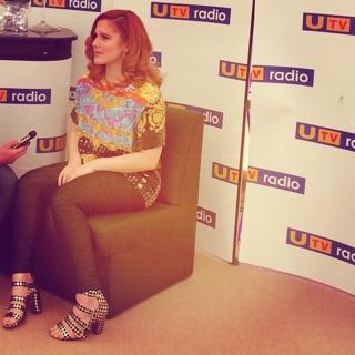 Katy B. feet photo 15