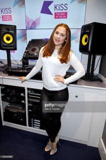 Katy B. feet photo 10