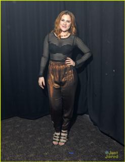 Katy B. feet photo 19