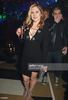 Katy B. feet photo 15