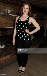 Katy B. feet photo 14