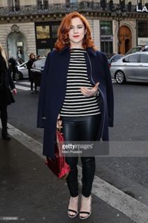 Katy B. feet photo 15