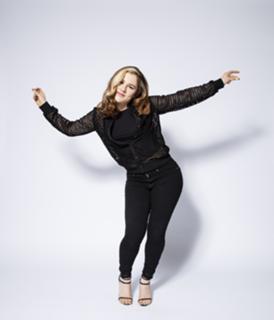 Katy B. feet photo 17
