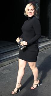 Katy B. feet photo 15